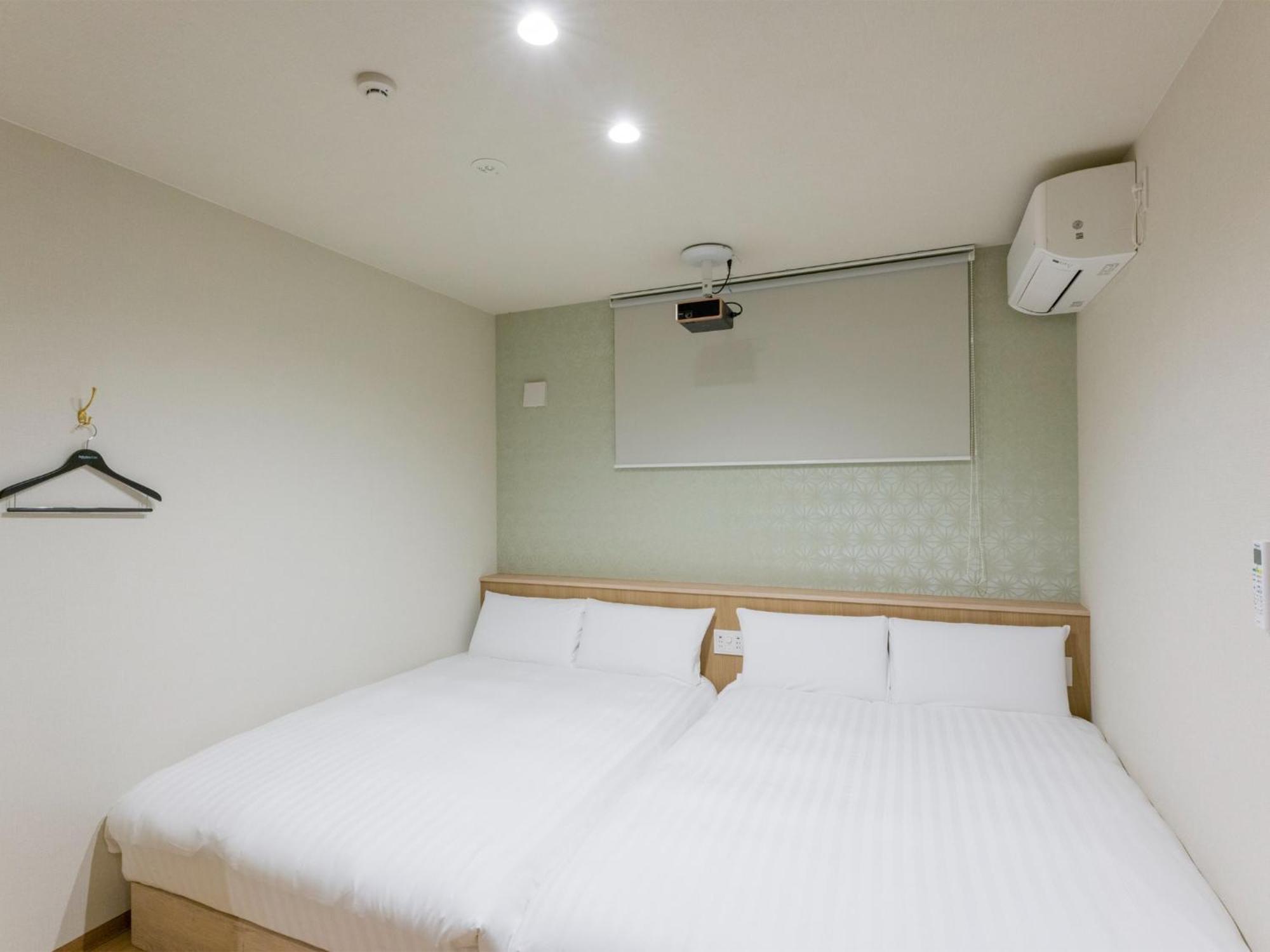 Rakuten Hoden No Pets Allowed Capacity Of 6 Persons
